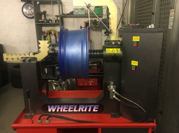 Wheel Straightening Machine